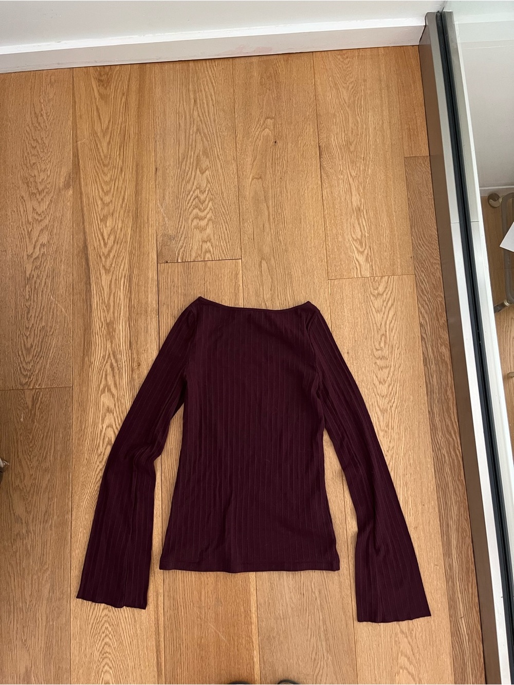 Never worn Madewell Ribbed Long-Sleeve Top in Burgundy